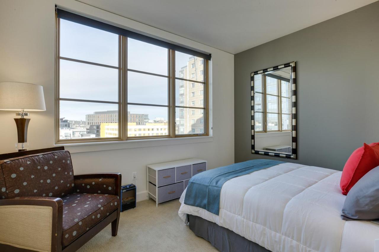 Renu Suites At The Burlington Portland Exterior photo